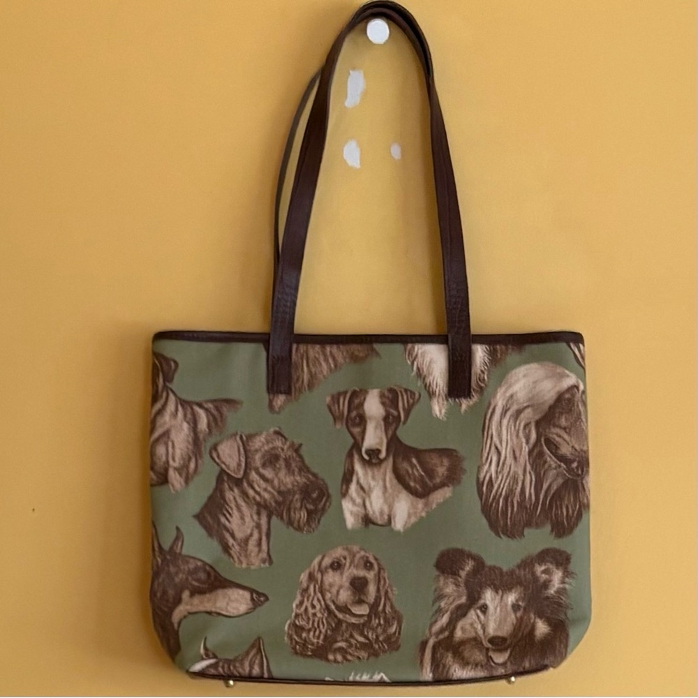 Clever Carriage Company Dog Tote